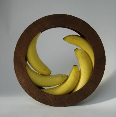 drevená misa na banány