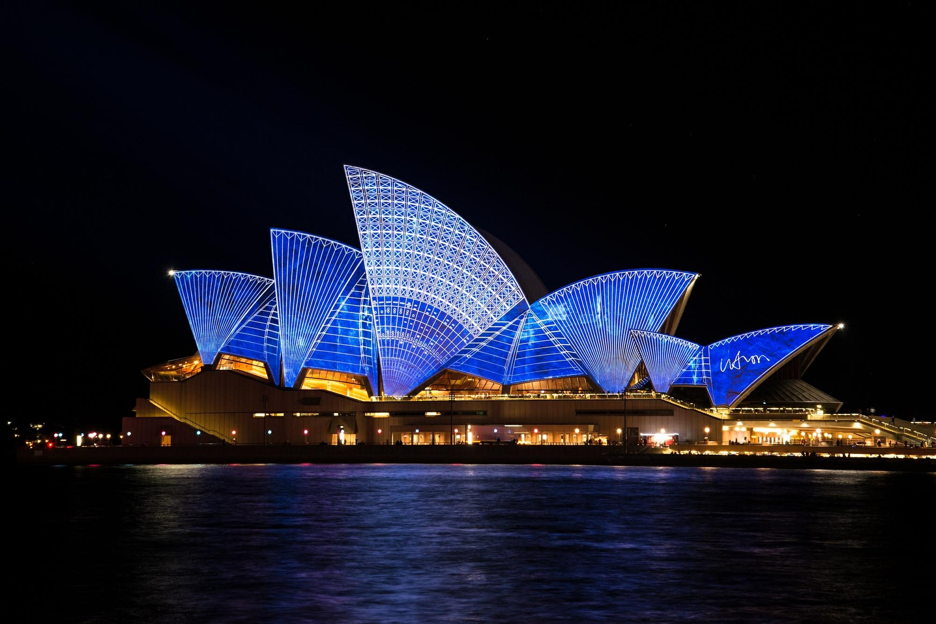 Nočná opera v Sydney