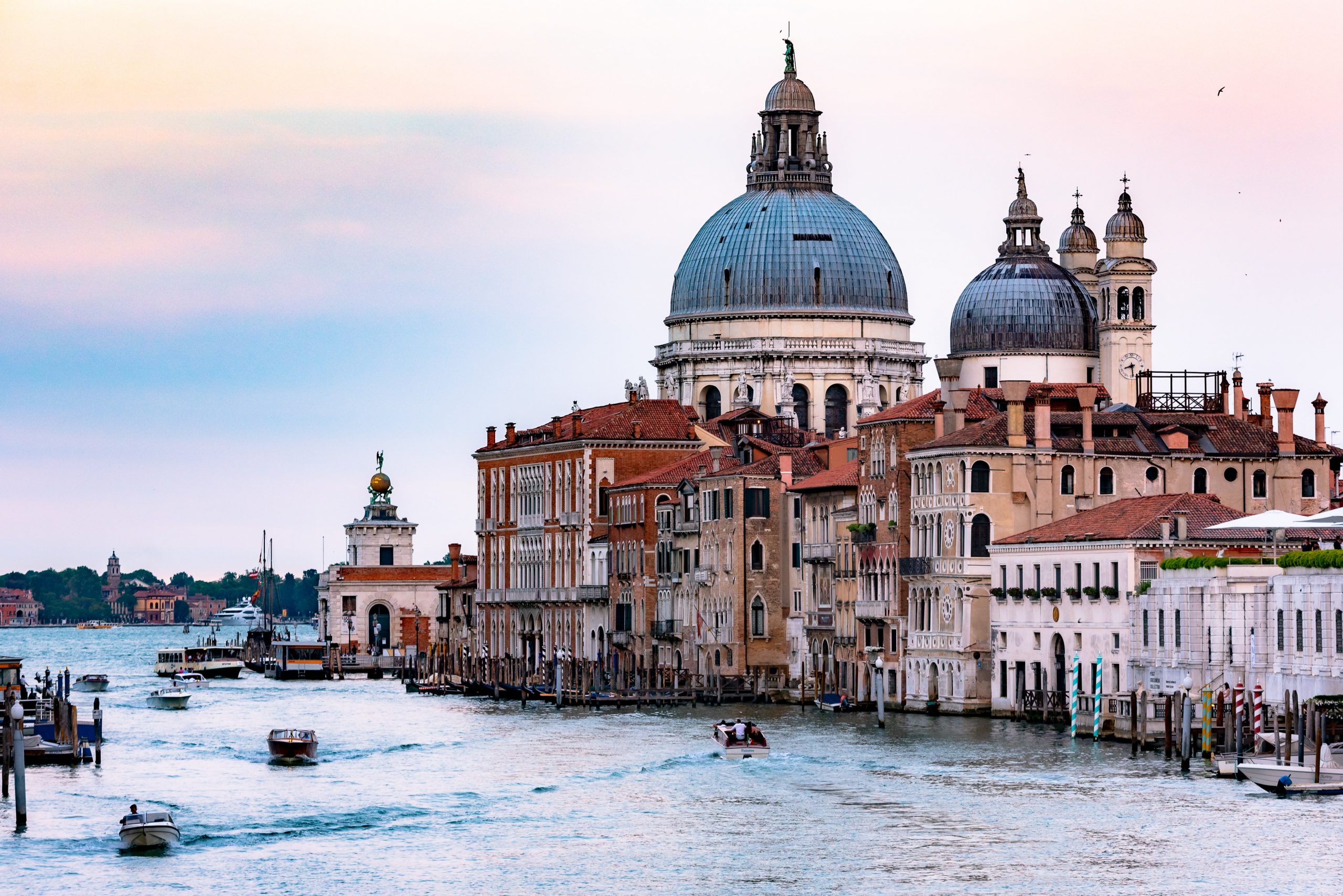 Jadranské more a bohatá architektúra Benátok