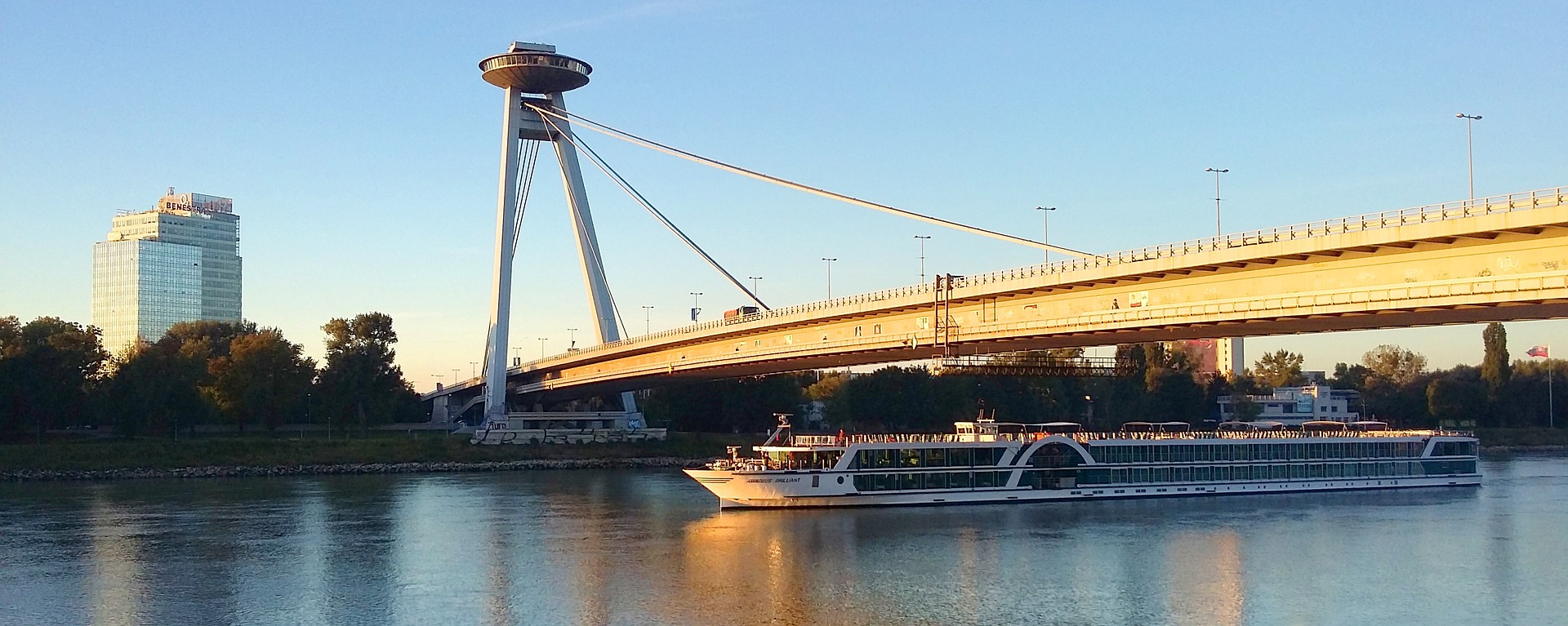Most SNP, Bratislava